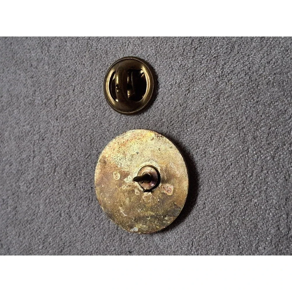 Jaguar Enamel Lapel Auto Car Badge Emblem